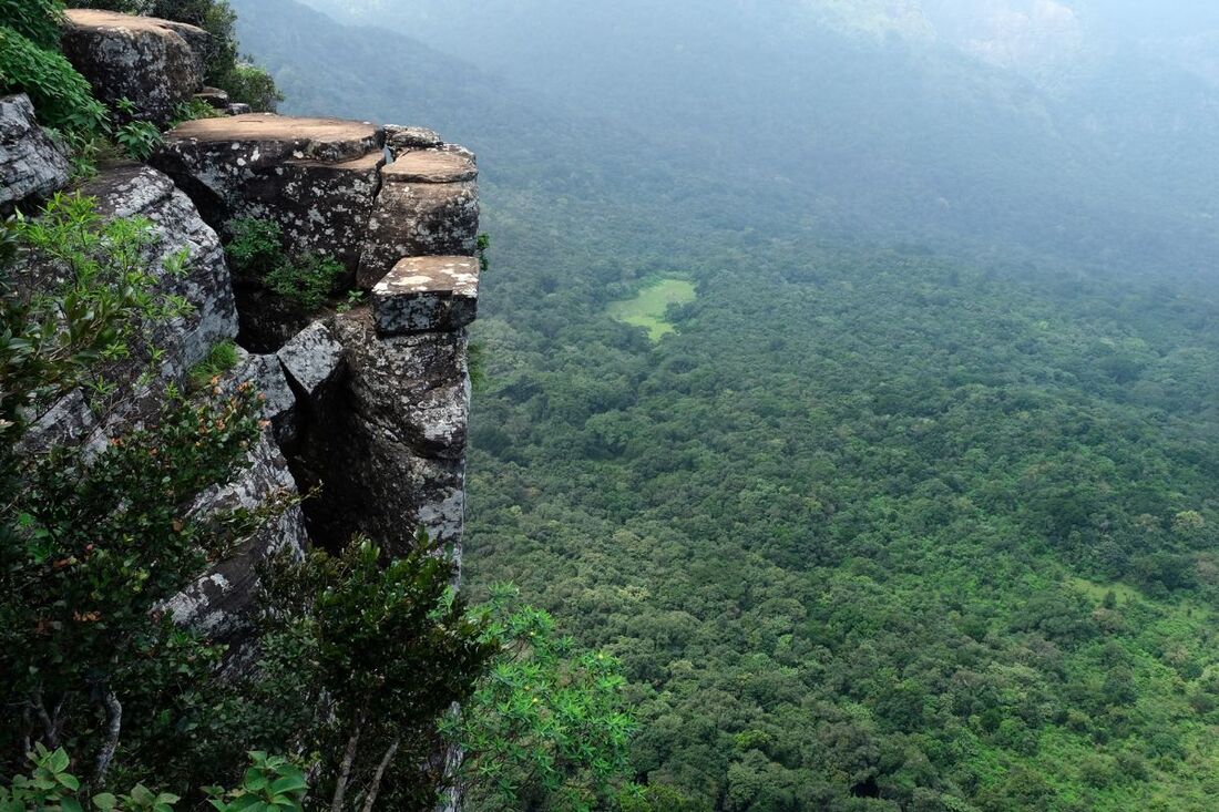 Pitawala Pathana - Panoramic view